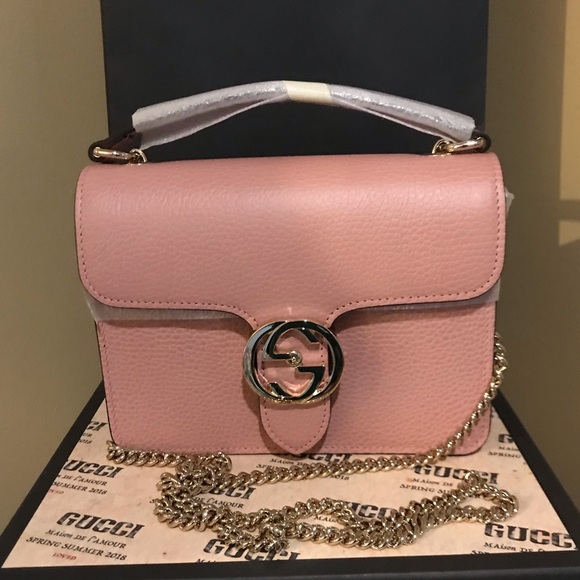 Gucci Handbags - 💕  NWT Gucci Crossbody Interlocking GG 💕
